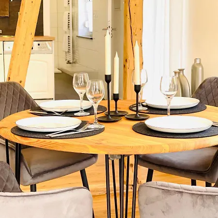 Apartmán Altes Winzerhaus Am Moselufer - Goldgrube *