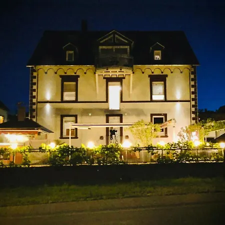 Altes Winzerhaus Am Moselufer - Goldgrube Appartement *