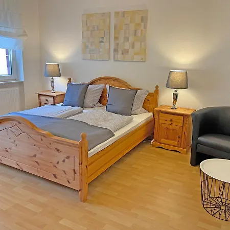 Appartement Altes Winzerhaus Am Moselufer - Goldgrube Verbandsgemeinde Traben-Trarbach